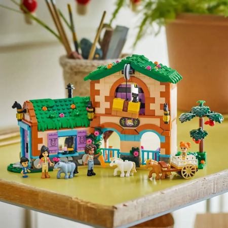 Le ranch et les écuries des poneys LEGO Friends 42654